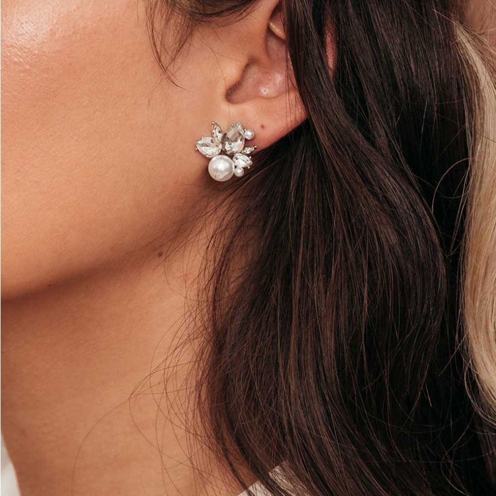 Olive&Piper Bordeaux Studs (Clip On)